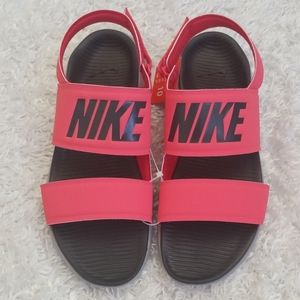 nike oasis sandals